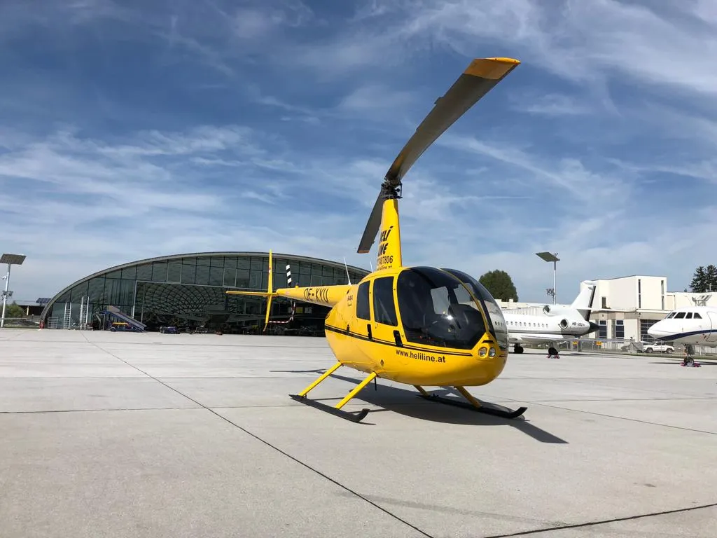 Helikopterflug zum Red Bull Hangar-7 – Bild 6