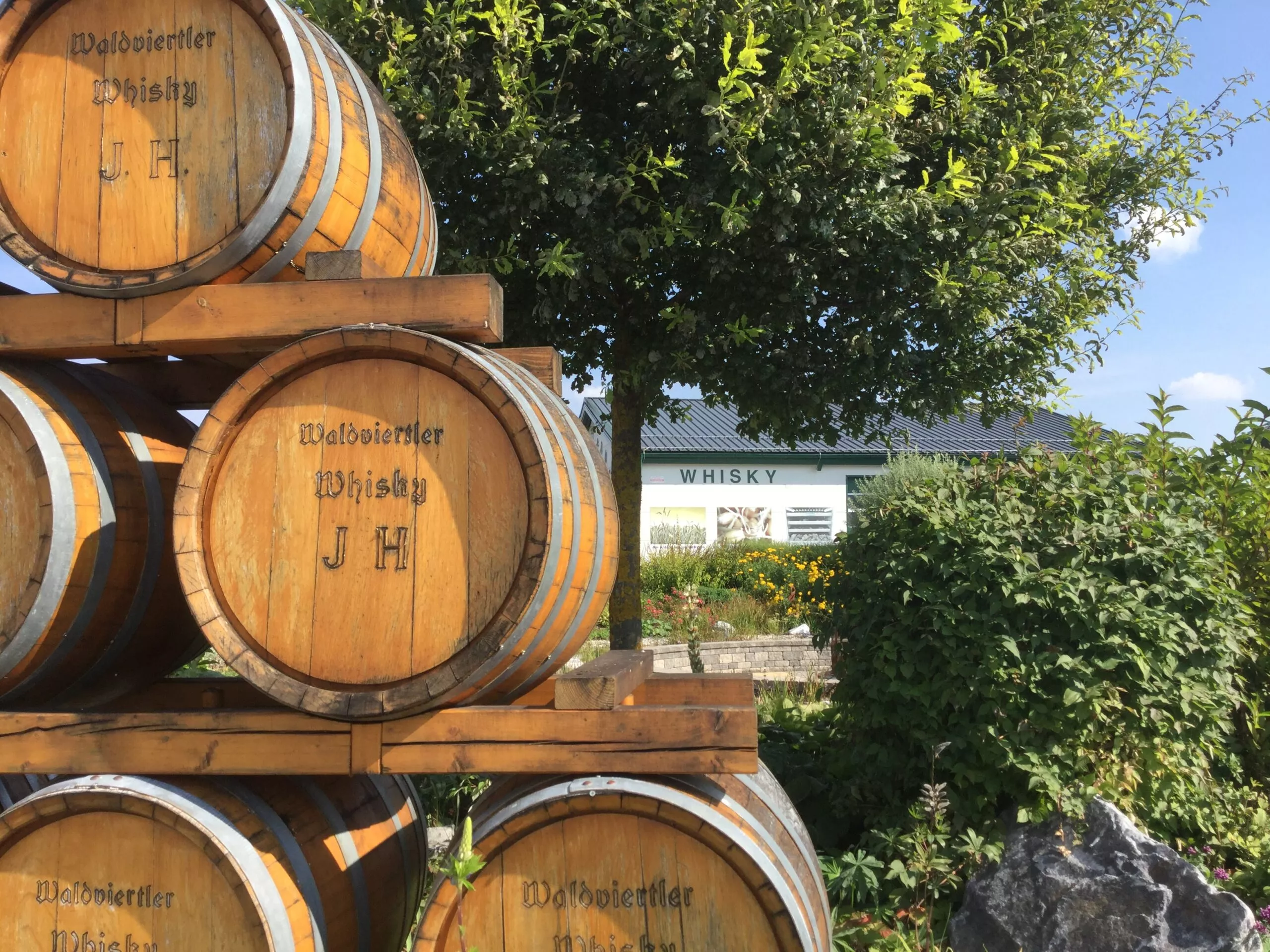 Helikopterflug zur Whisky-Erlebniswelt