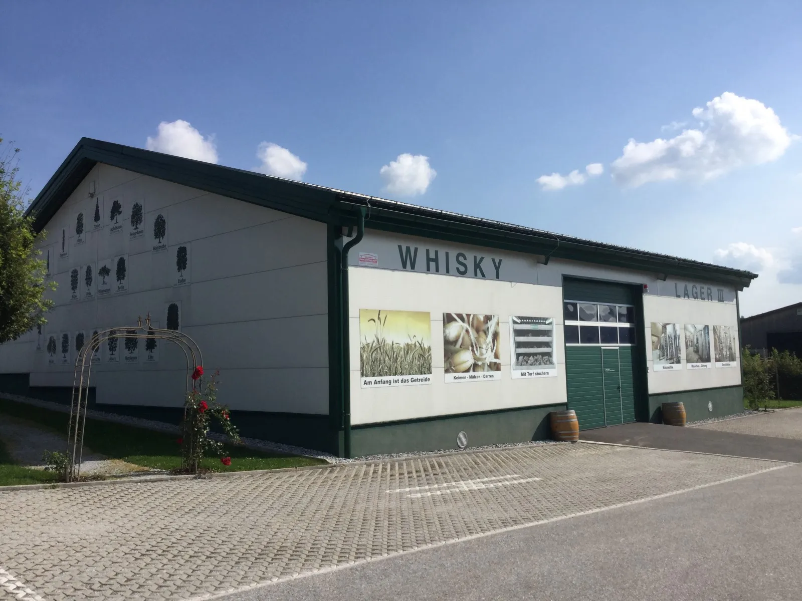 Helikopterflug zur Whisky-Erlebniswelt – Bild 9