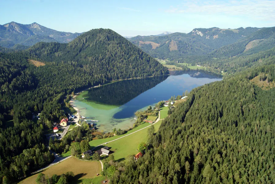 ÖTSCHER:REICH Rundflug – Bild 2